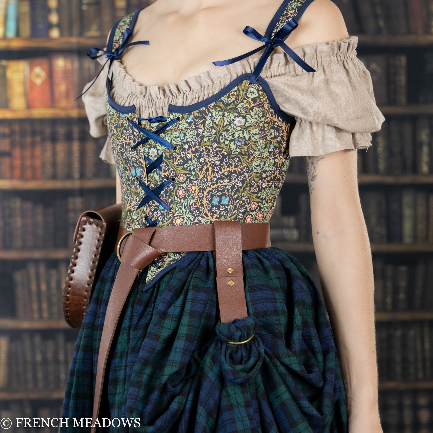 Skirt Hikes for Renaissance Belt