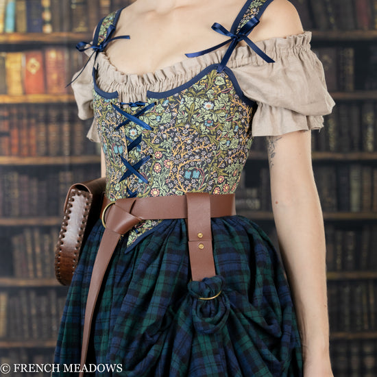 Skirt Hikes for Renaissance Belt